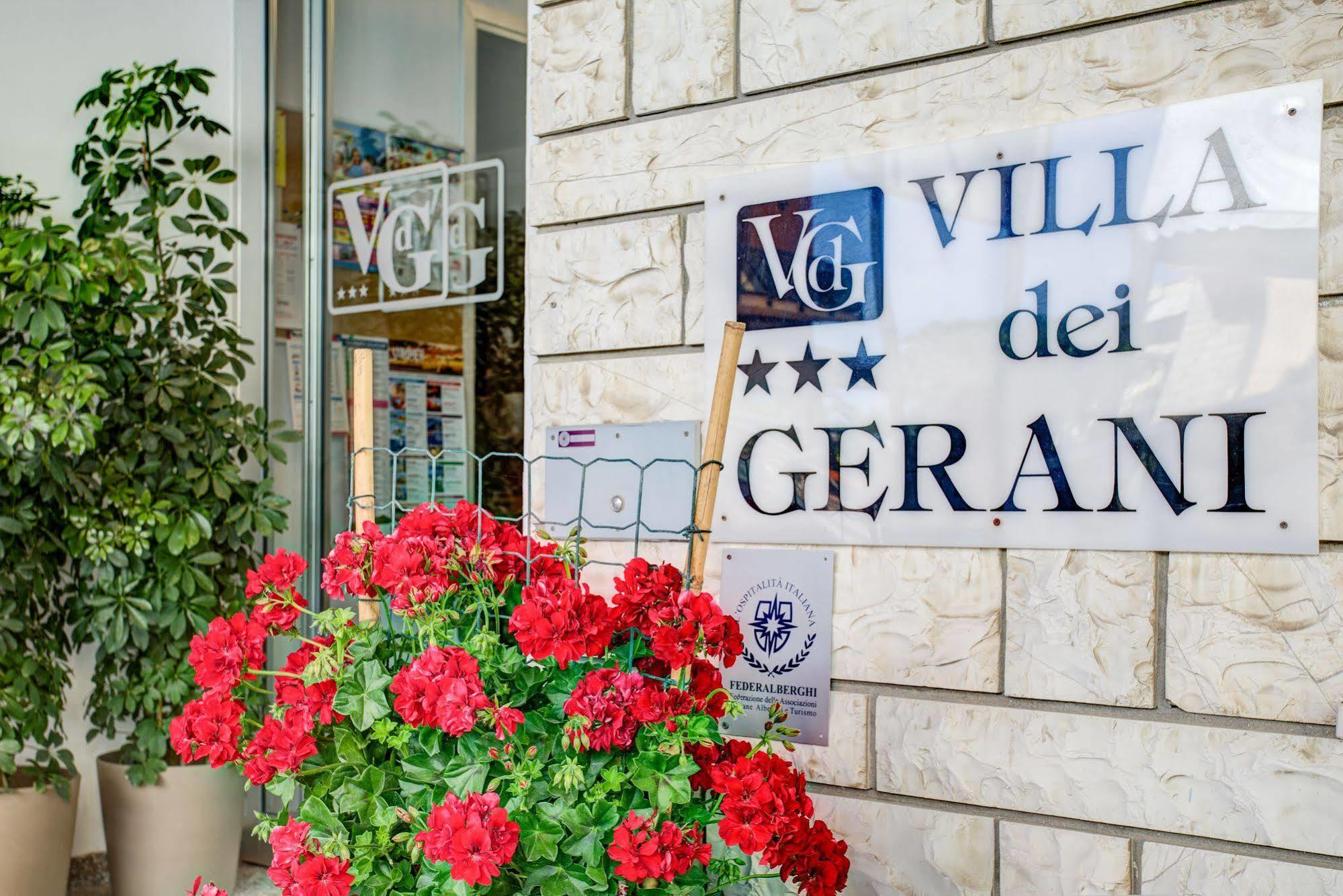 Hotel Villa Dei Gerani Rimini Exterior photo